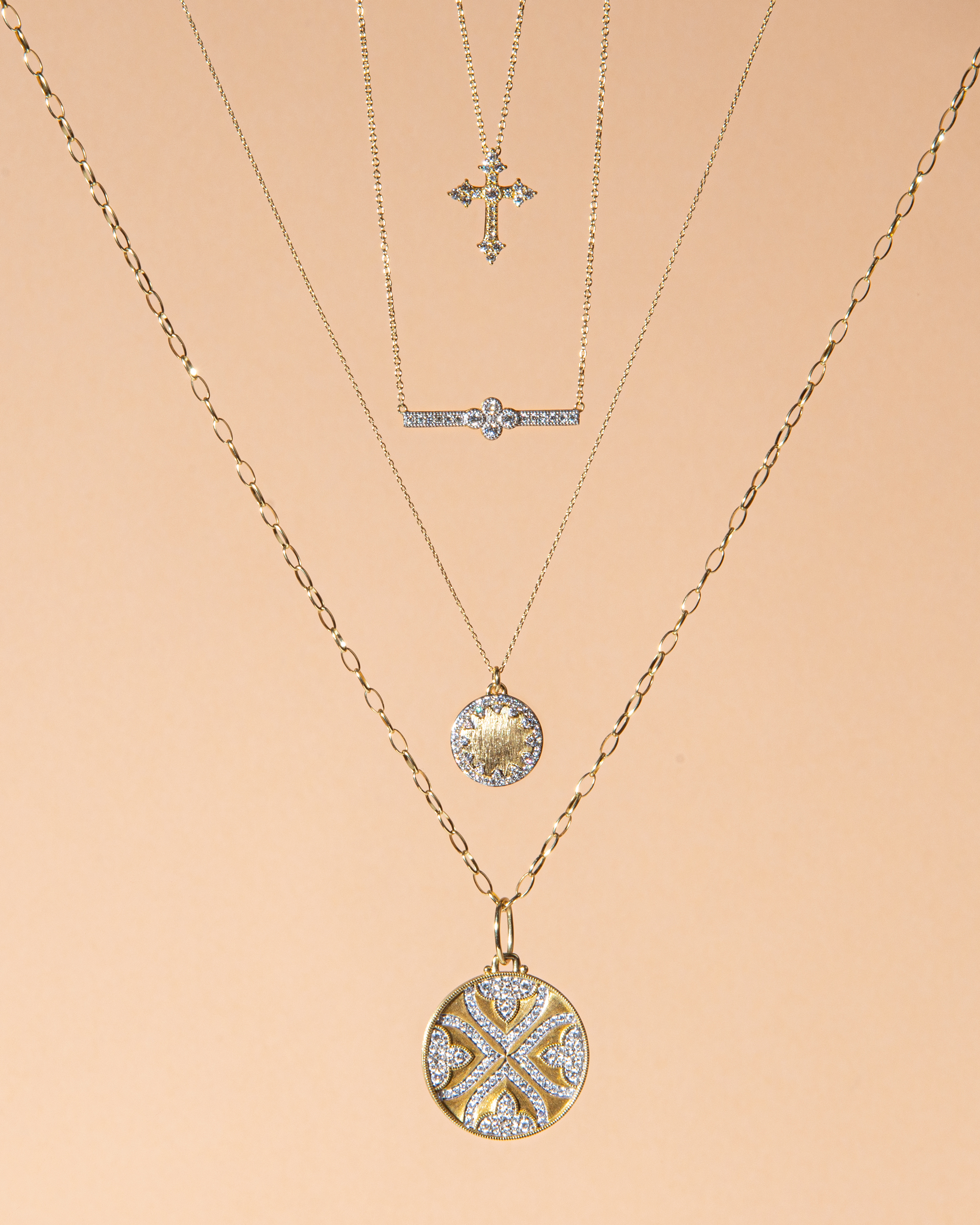 Provence Small Pave Disc Pendant - Image 4