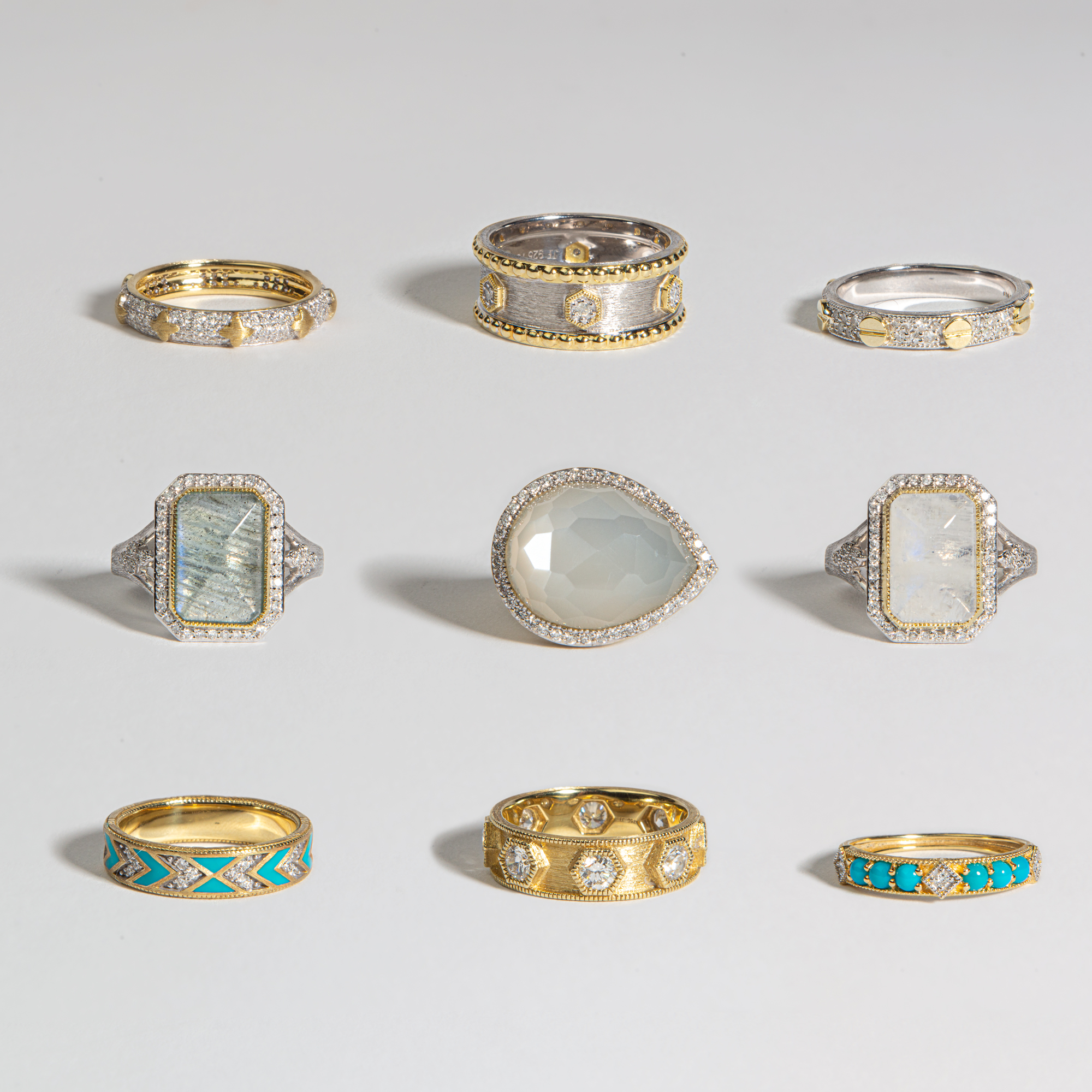 Moroccan Pave Quatrefoil Band - Image 4